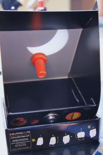 Strumenti per vedere l'eclissi