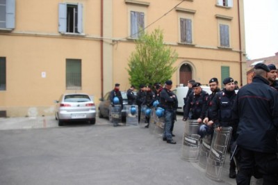 Sgombero in via Carracci