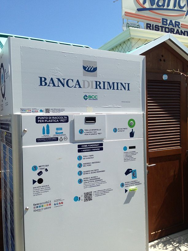 Raccoglietore_plasticva_verticale_Rimini