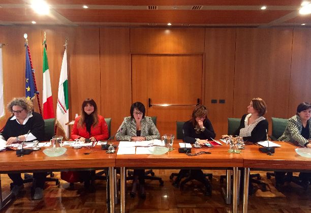 VIOLENZASULLEDONNEFOTO