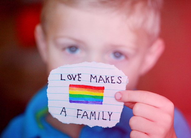 famiglia arcobaleno: Love Makes a Family
