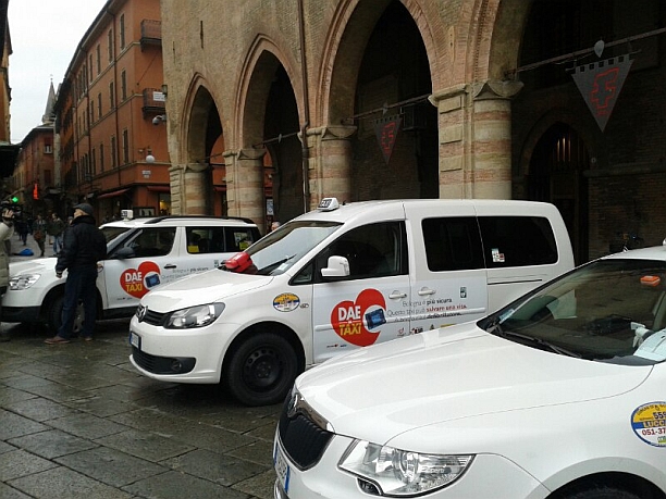 taxi defibrillatore
